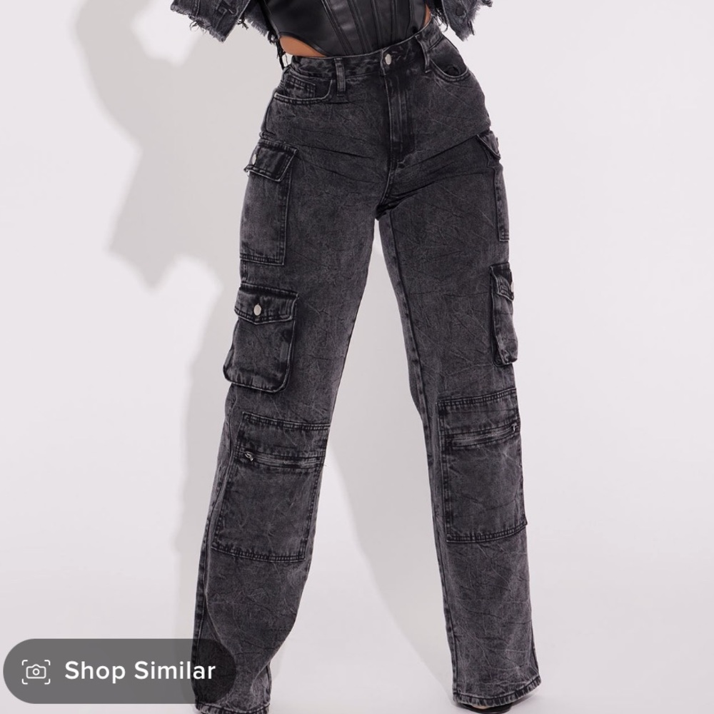 High waisted jeans